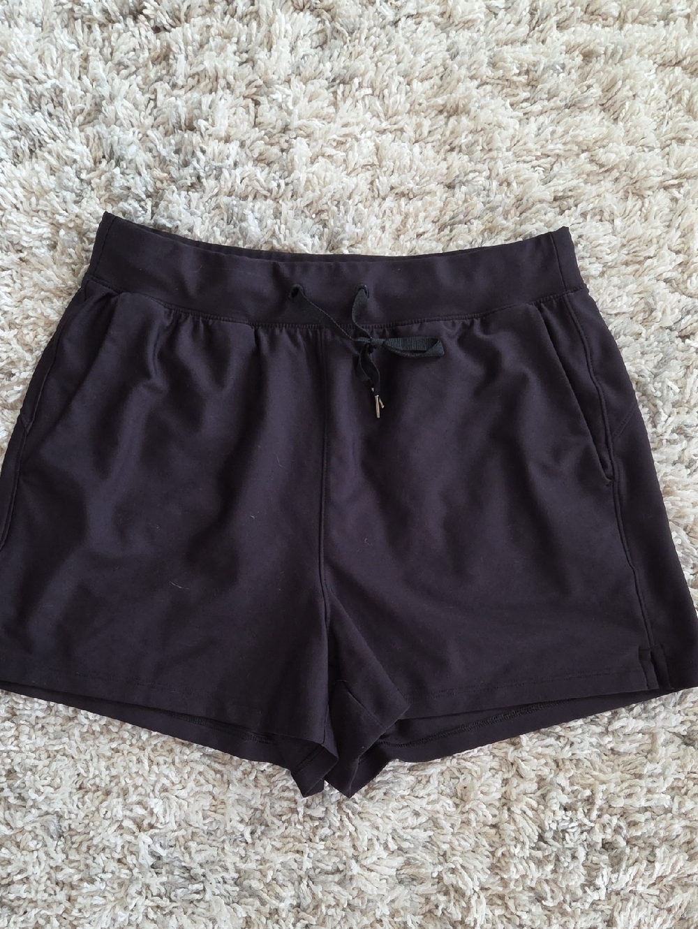 Old Navy Women's Black Athletic Drawstring Shorts with Pockets